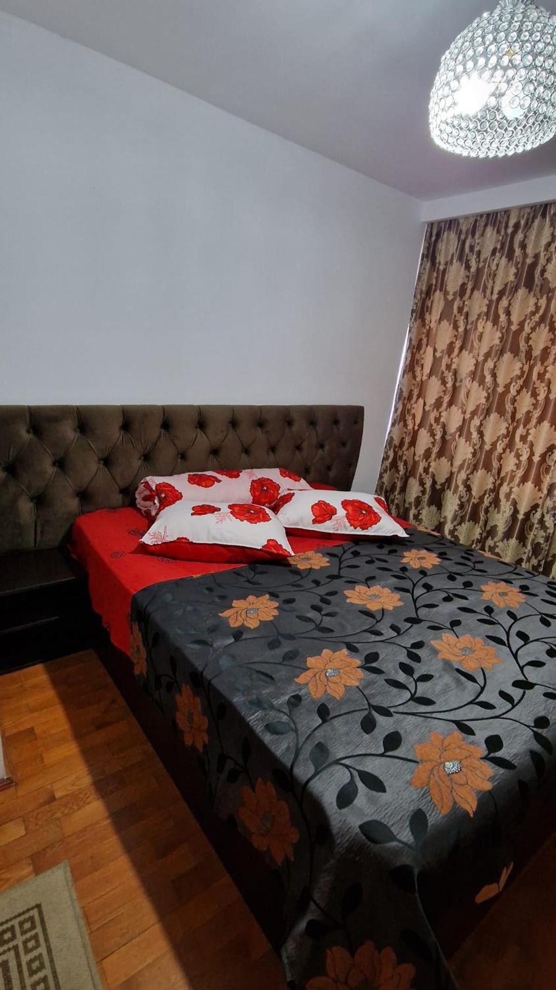 Pensiunea Toma Ploiesti Bagian luar foto