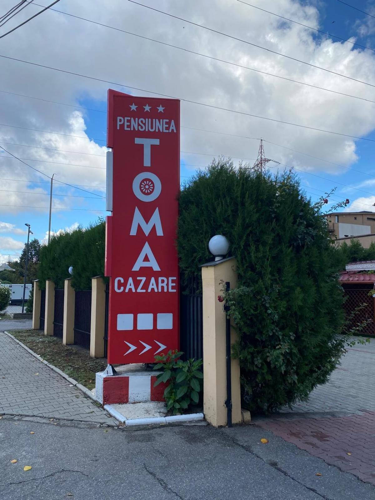 Pensiunea Toma Ploiesti Bagian luar foto